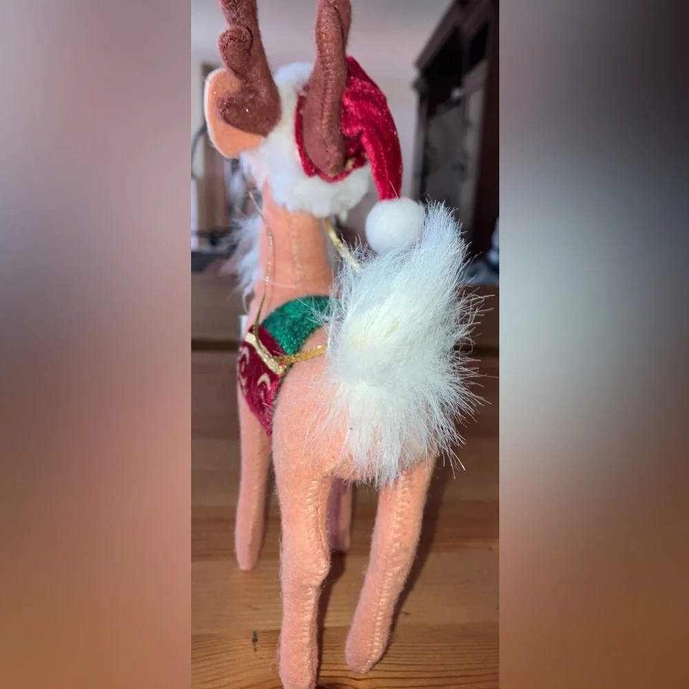 NWT Annalee 8 inch Gold Glitz Reindeer #660307